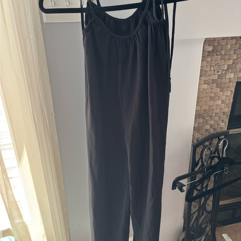 Elegant Black Jumpsuit with Tie Straps